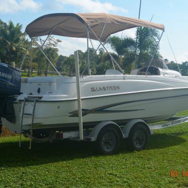 2003 Glastron dx 210 sun deck boat