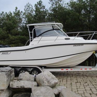 2010 Boston Whaler 255 conquest