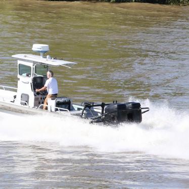 2002 Boston Whaler guardian