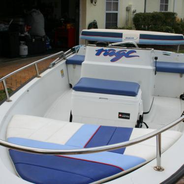 1993 Boston Whaler rage