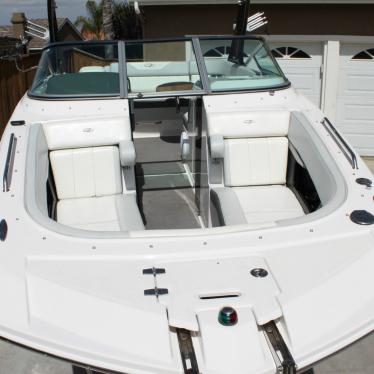 2012 Regal 240 fasdeck rx