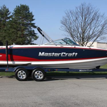 2006 Mastercraft maristar 245 vrs