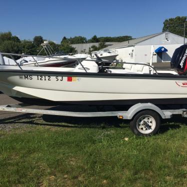 2004 Boston Whaler 150 sport