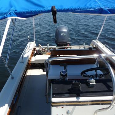 1977 Boston Whaler outrage