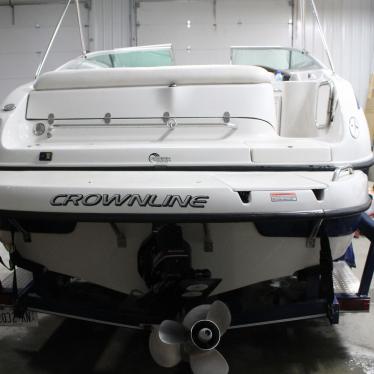 2004 Crownline 230br