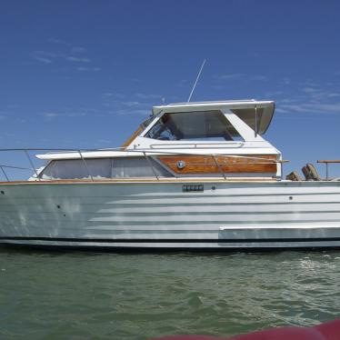 1968 Trojan 28ft express crusier