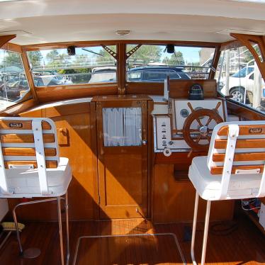 1968 Trojan 28ft express crusier