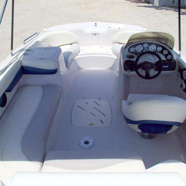 2007 Tahoe 195 deck boat