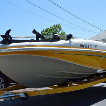 2007 Tahoe 195 deck boat