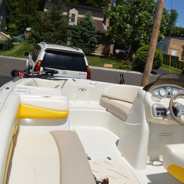 2007 Tahoe 195 deck boat