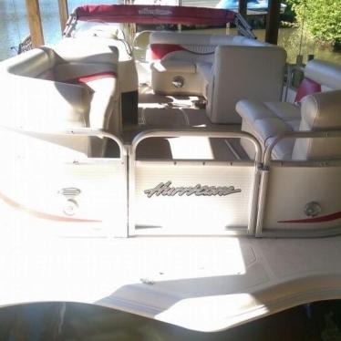 2009 Hurricane fundeck 216 re