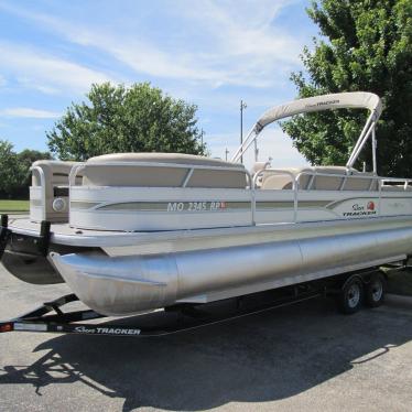 2015 Sun Tracker party barge 24 dlx xp3