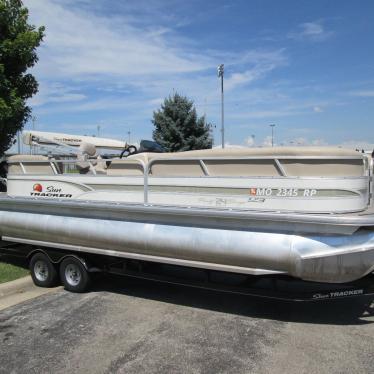 2015 Sun Tracker party barge 24 dlx xp3