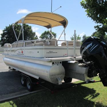 2015 Sun Tracker party barge 24 dlx xp3