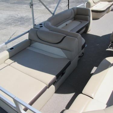 2015 Sun Tracker party barge 24 dlx xp3