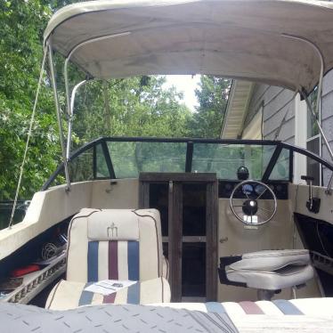 Marathon 1986 for sale for $600 - Boats-from-USA.com