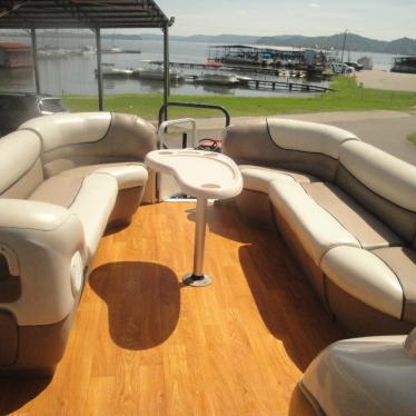 2003 Sun Tracker party barge 22