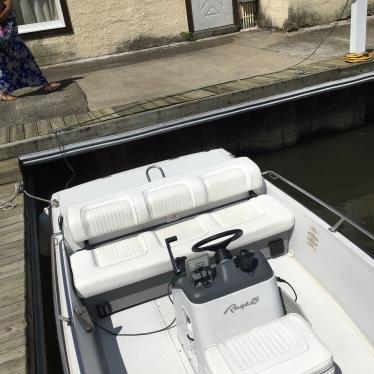 1995 Boston Whaler 15 ft rage