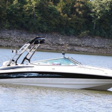 2006 Crownline 240 ex