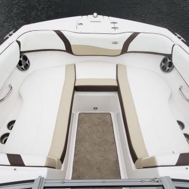 2016 Regal 22 fasdeck