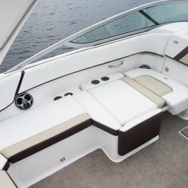 2016 Regal 22 fasdeck