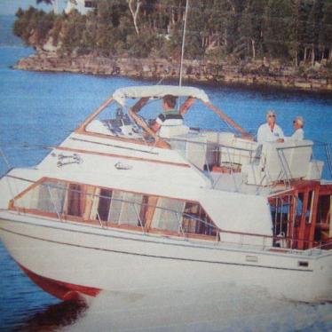 1978 Carver mariner 3396