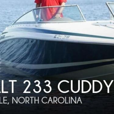 1995 Cobalt 233 cuddy