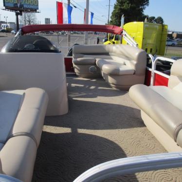 2015 Sun Tracker 18 party barge dlx
