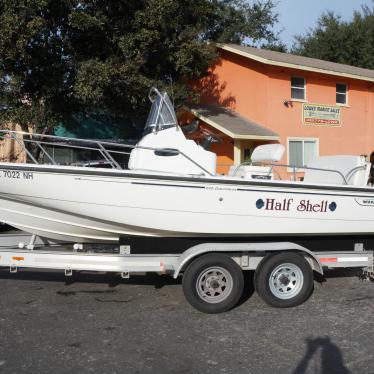 2006 Boston Whaler 220 dauntless