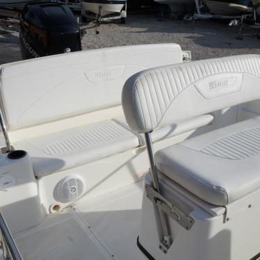 2006 Boston Whaler 220 dauntless