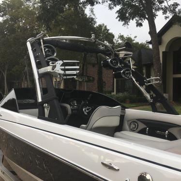 2010 Malibu wakesetter 23 lsv