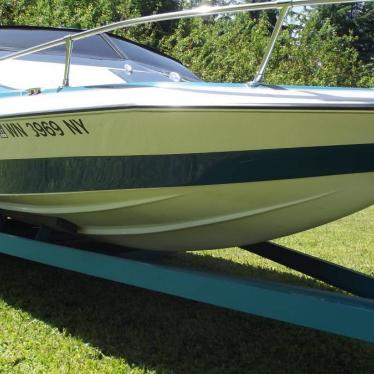 Glastron Carlson 23ft. 1989 for sale for $200 - Boats-from-USA.com