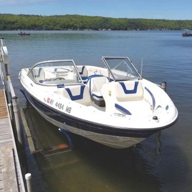 2005 Bayliner 195br