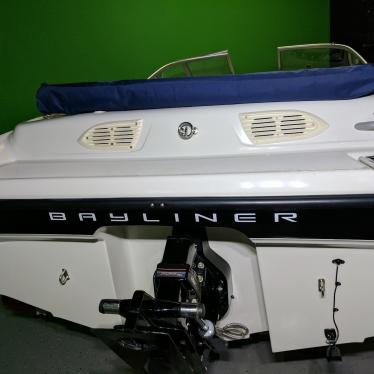 2005 Bayliner 185 br