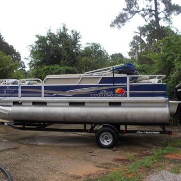 2013 Sun Tracker fishin' barge dlx 20