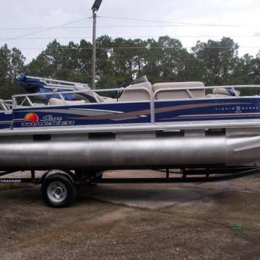 2013 Sun Tracker fishin' barge dlx 20