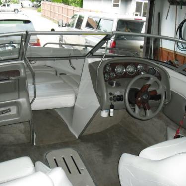 2006 Crownline 18'