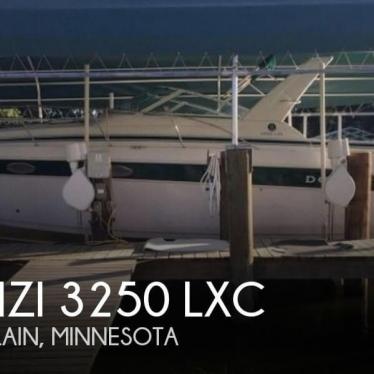 1999 Donzi 3250 lxc