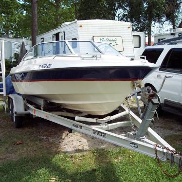 2004 Bayliner capri