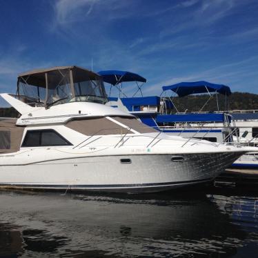 2001 Bayliner 3258