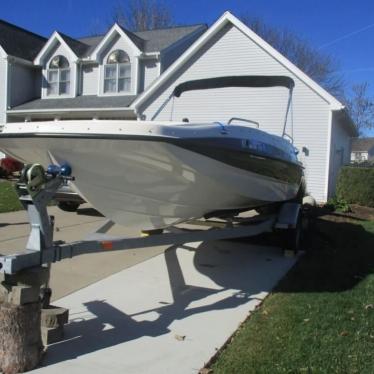 2012 Bayliner 197 deck boat