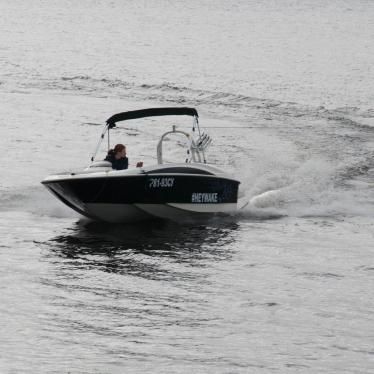 2015 Bayliner 160 element