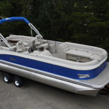 2016 Grand 27 cascade quad lounger