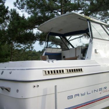 1993 Bayliner 2452 express