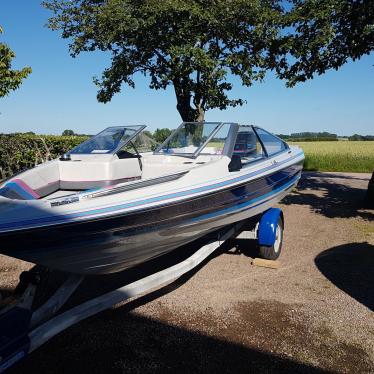 1989 Bayliner capri 1950