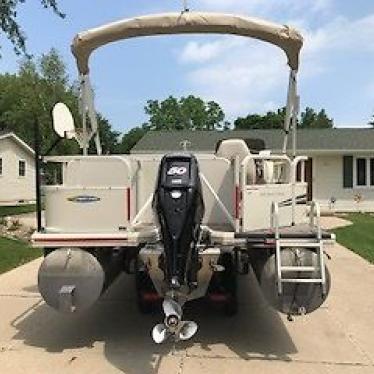 2007 Crestliner