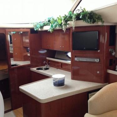 2006 Regal 3880 commodore flybridge