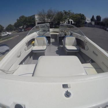 2006 Bayliner 215 classic runabout