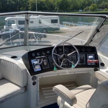 1995 Carver 330 mariner