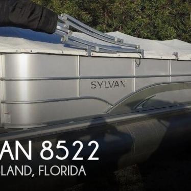 2015 Sylvan 8522